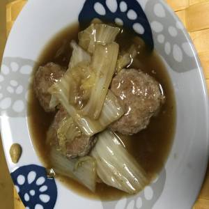 豚だんごと白菜のとろとろ煮
