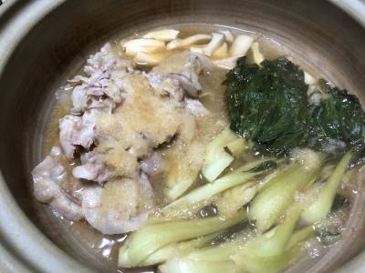 豚しゃぶとチンゲンサイのみぞれ鍋仕立て