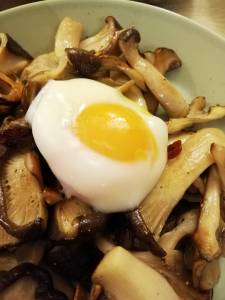 フライパン焼ききのこ