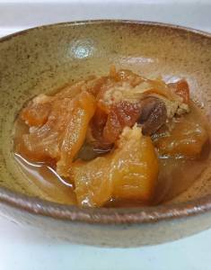 牛すじの煮込み