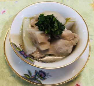 れんこんと手羽元のスープ