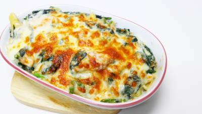 さけとほうれんそうのグラタン