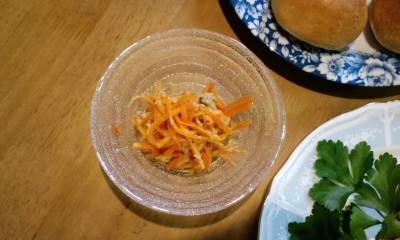 にんじんとツナのサラダ