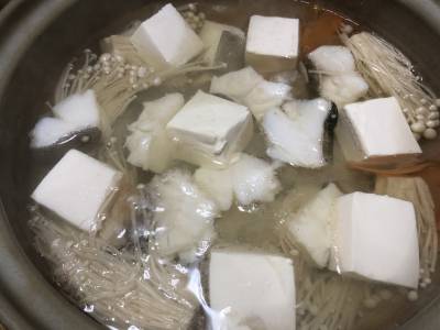 たらと豆腐の鍋