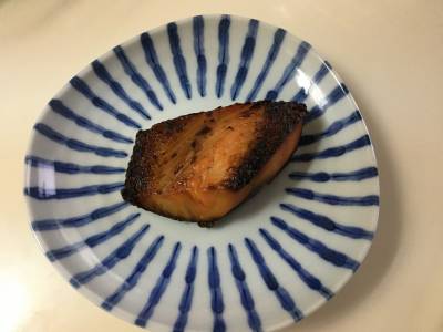 切り身魚のみそ漬け焼き