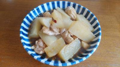 大根と鶏のオイスターソース煮