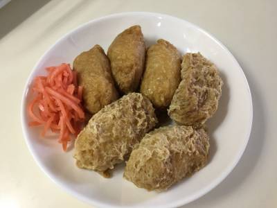 蒸しおこわいなり