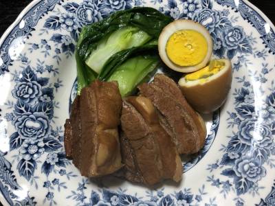 東坡肉（トンポーロー）