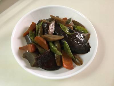 根菜とこんにゃくの煮物
