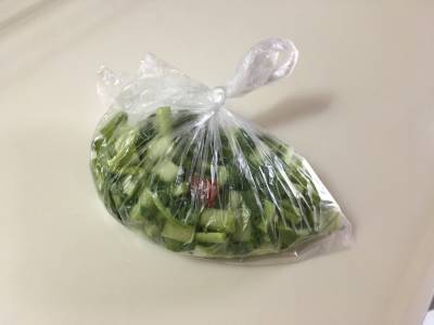 大根の葉の浅漬け