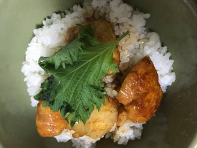 たいの煮つけ丼