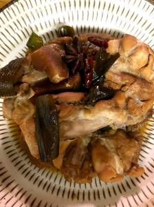 鶏の骨付き肉のしょうゆ煮