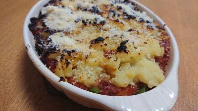 ミートソースとマッシュポテトのグラタン