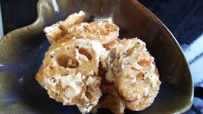 れんこんのクリーミーチーズきんぴら