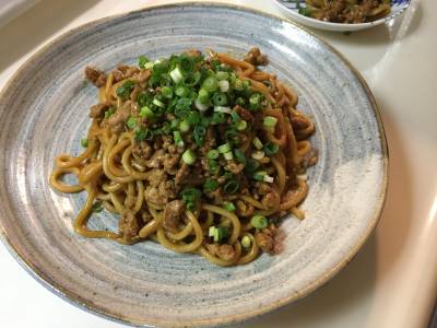 ピリ辛ひき肉焼きそば