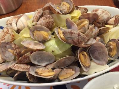 あさりと春キャベツのサッと蒸し