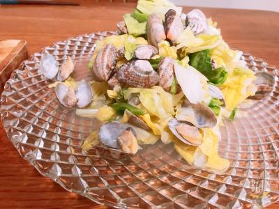 あさりと春キャベツのサッと蒸し