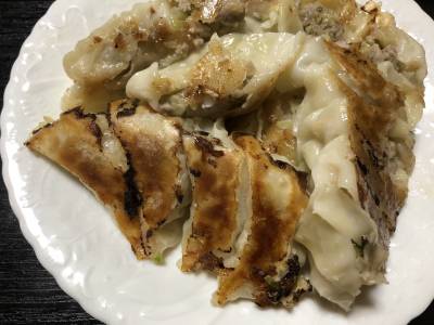 焼きギョーザ