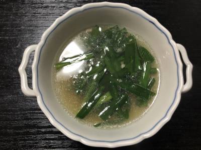 マッシュルームとにらのスープ