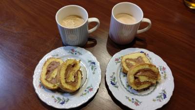 チョコクリームのロールケーキ