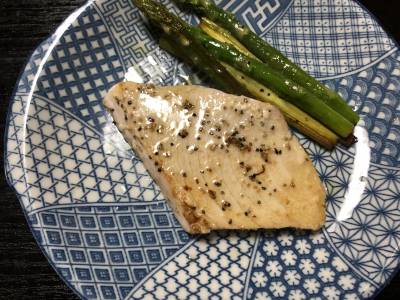 アスパラとかじきのソテー