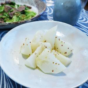 温かいかぶのサラダ