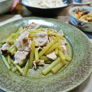 ふきと豚バラ肉の煮物