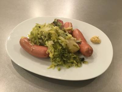 春キャベツのシュークルート