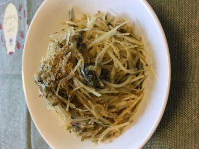 高菜漬とじゃがいものピリ辛炒め