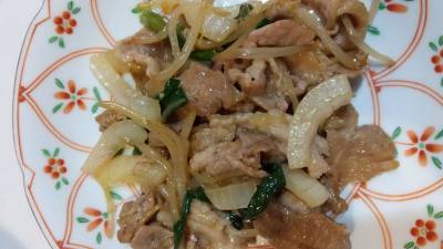 新たまねぎのスタミナ炒め