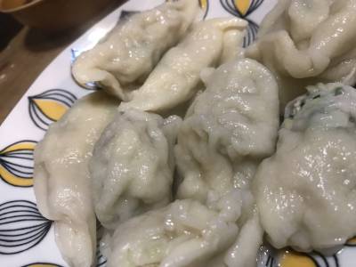 豚肉の水ギョーザ