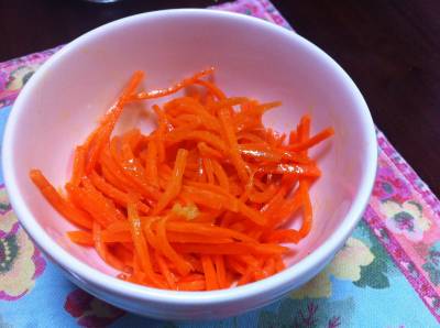 春にんじんのせん切りサラダ~洋風サラダ~