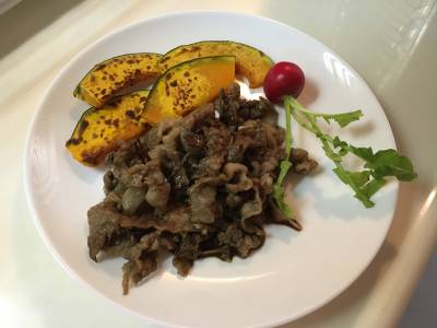 牛肉のバルサミコ炒め