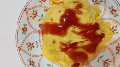 真夜中のオムライス