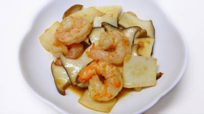 エリンギとえびのバターじょうゆ