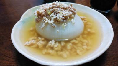 新たまねぎの丸ごと煮