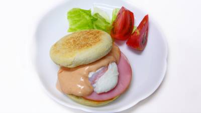 エッグベネディクト