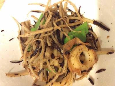 ごぼうとひじきのきんぴら