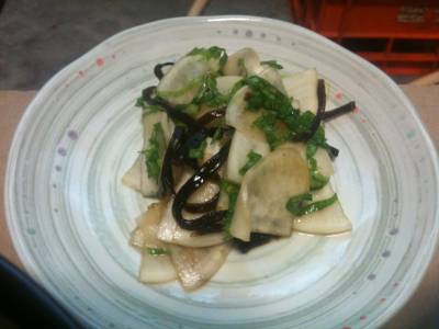 かぶの塩昆布あえ