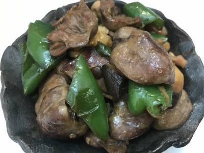 ピーマンと鶏レバーの炒め煮