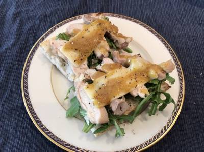 ハニーマスタードチキンサンド