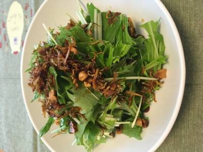 水菜、じゃこ、ピーナツのサラダ