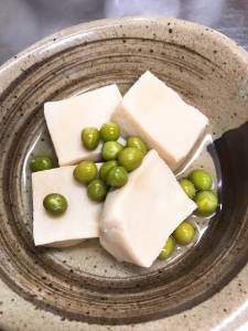 高野豆腐の炊いたん