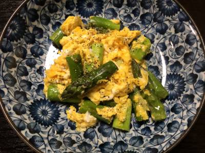 アスパラの卵炒め