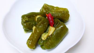 丸ごとピーマンのピリ辛蒸し