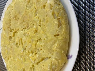 ソーセージのスペイン風オムレツ