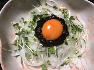 オニスラのり卵黄のっけ