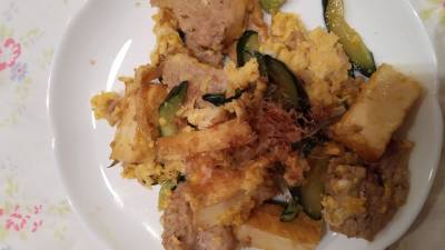 きゅうりと鶏だんごのチャンプルー