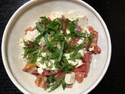 豆腐とトマトのサラダやっこ