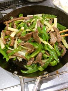 ピーマンと牛肉のオイスター炒め